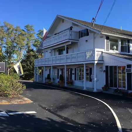 The Beach Rose Inn-3